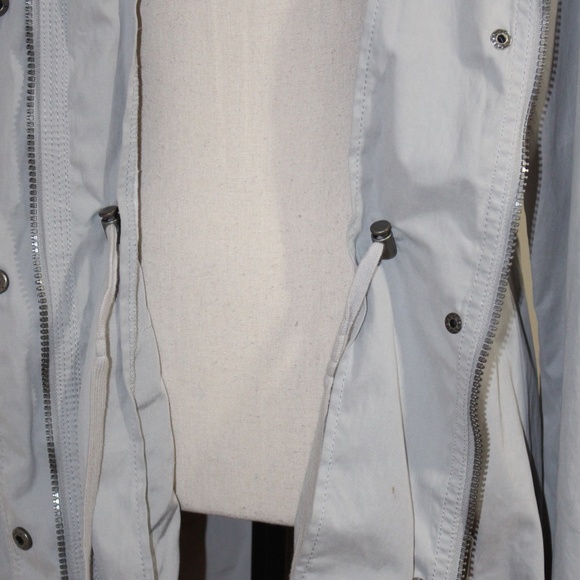 Mossimo Supply CO, Water Resistant gray jacket Zip- button down Light weight - Picture 6 of 8